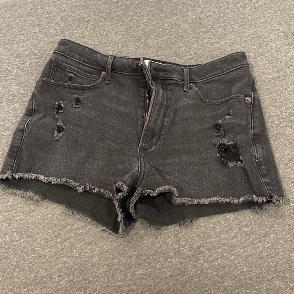 Abercrombie & Finch. Black Jean Shorts. Size 8, w29.